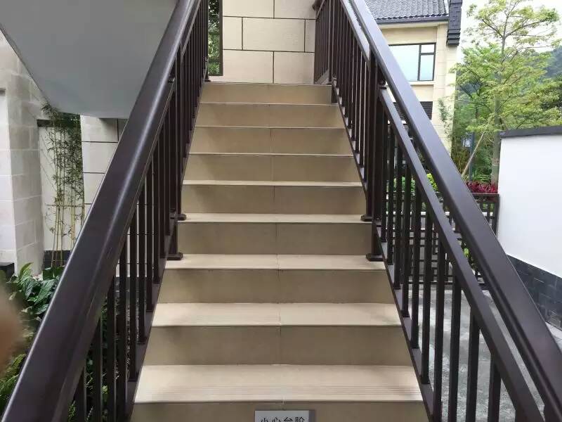 ݷ