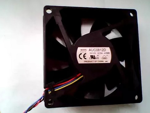 __ 8025 12V 0.7A AUC0812DL