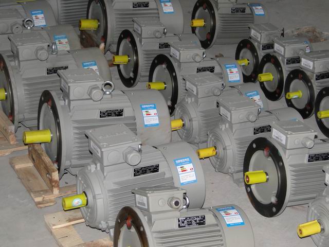 T늙C37kw 4 1LE0001-BB03-3AA4