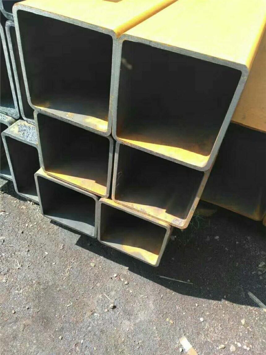 ڷع
