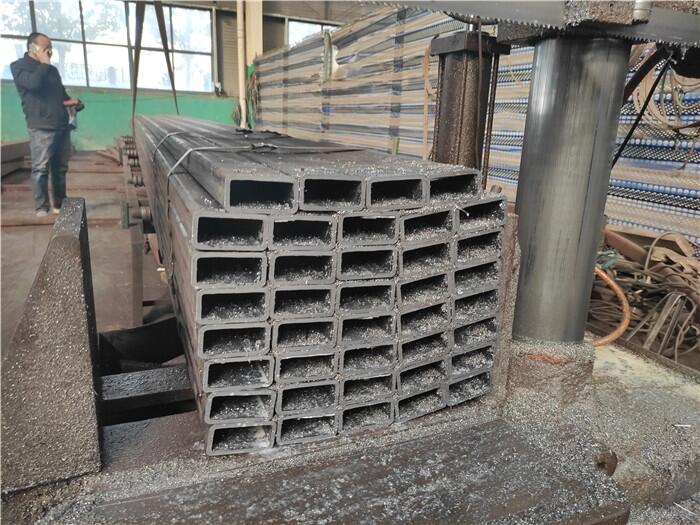 60x60x8a܏S