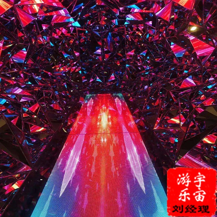 ˇ @ʯO e̘I