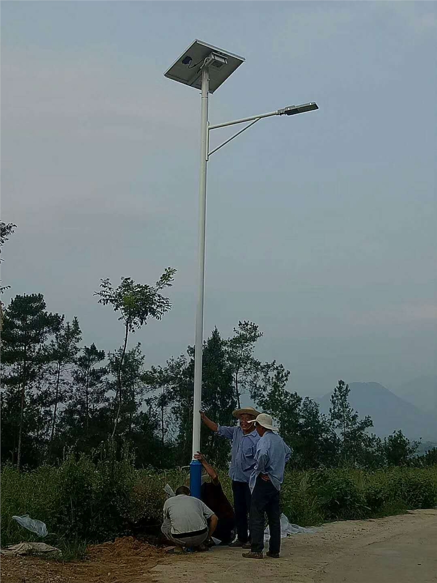 ̫·r
